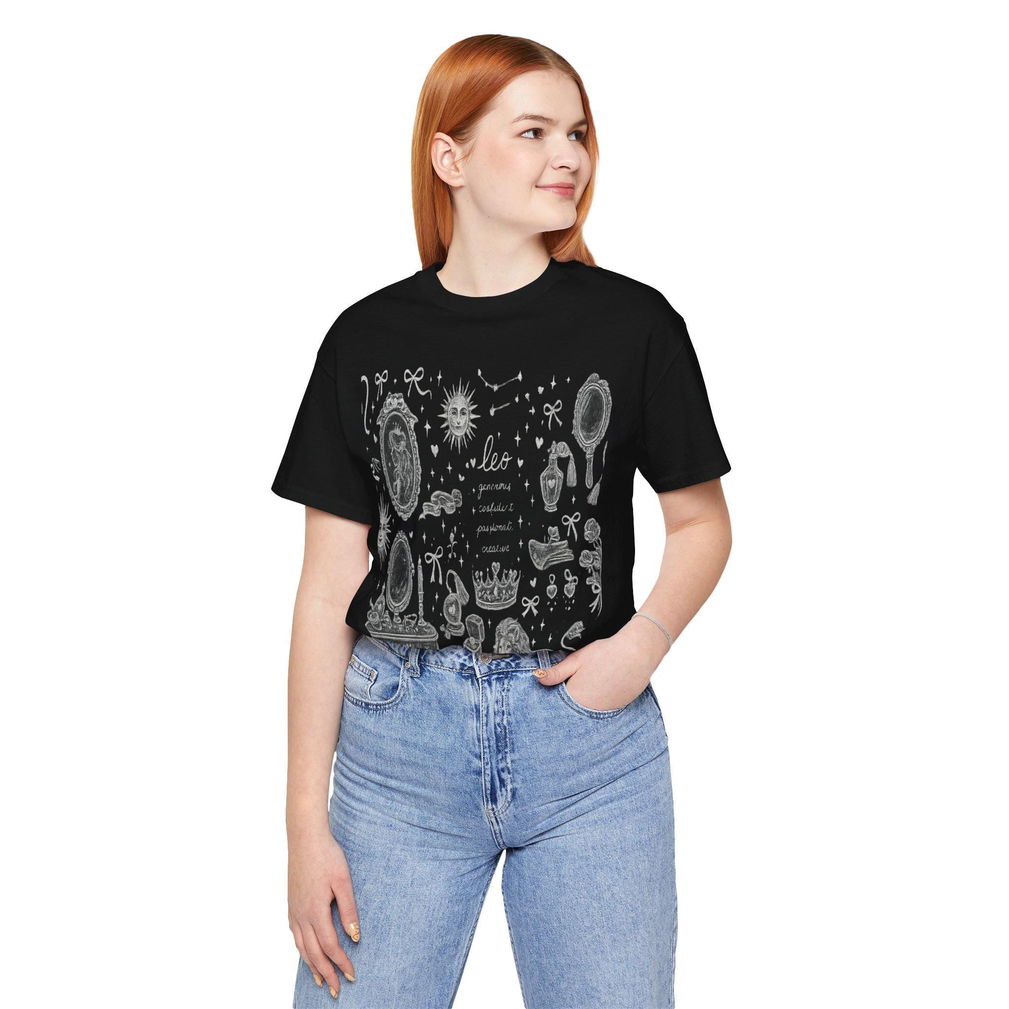 Leo Constellation Illustration T-Shirt | Zodiac Lion Astrology Print, Excellent Gift!