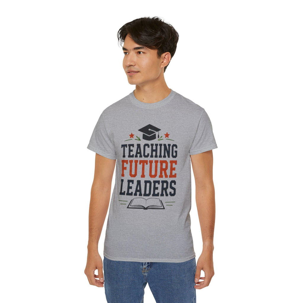 Teaching Future Leaders T-Shirt | Teacher Graduation Cap Book Design | Father's Day, Dad Birthday Gift, Excellent Gift!