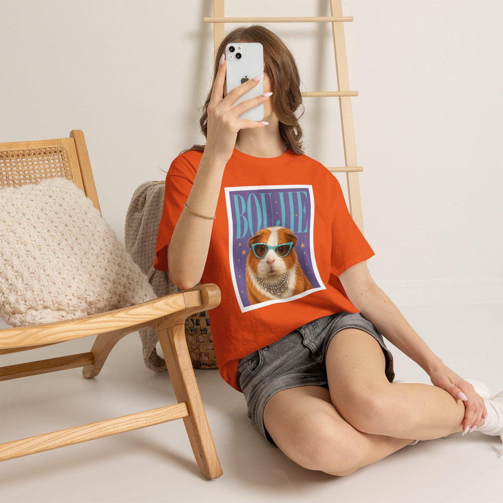 Boujie Guinea Pig Sunglasses Pearls Portrait T-Shirt, Retro Cavy Lover Tee, Excellent Gift!